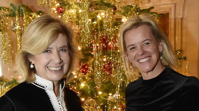 Massimiliana Fürstin zu Fürstenberg (links) und Kerstin Tritschler freuen sich bereits auf die Weihnachtswelt, die am Freitag beginnt.