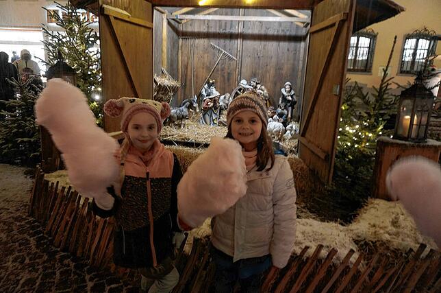 Bild 15: Weihnachtsmarkt macht einfach Spaß: Die schönsten Bilder aus Waldshut vom Samstagabend