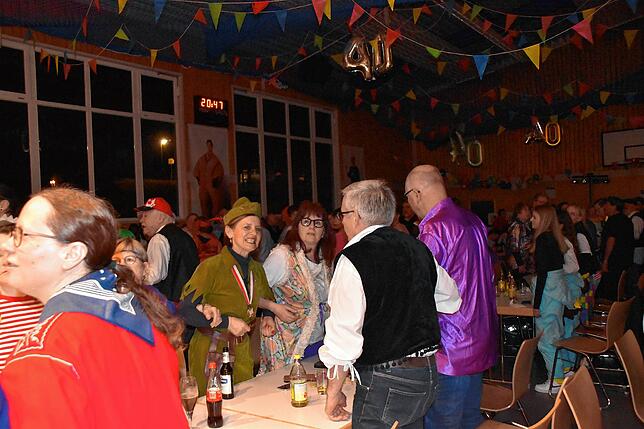 Bild 18: Bilder vom Bunten Abend in Heudorf am Fasnachstsfreitag