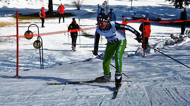 Die Gemeinde Todtmoos legt den Fokus beim Wintersport unter anderem auf den Langlauf. Dieses Foto zeigt einen Langlauf-Wettbewerb im ...
