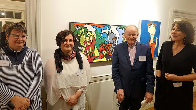 Ausdrucksstarke Bilder zeigen Kunstschaffende aus dem Atelier Frida, darunter Carmen Schäuble, Sandra Stankiewitz und Peter Ehrlich (von ...