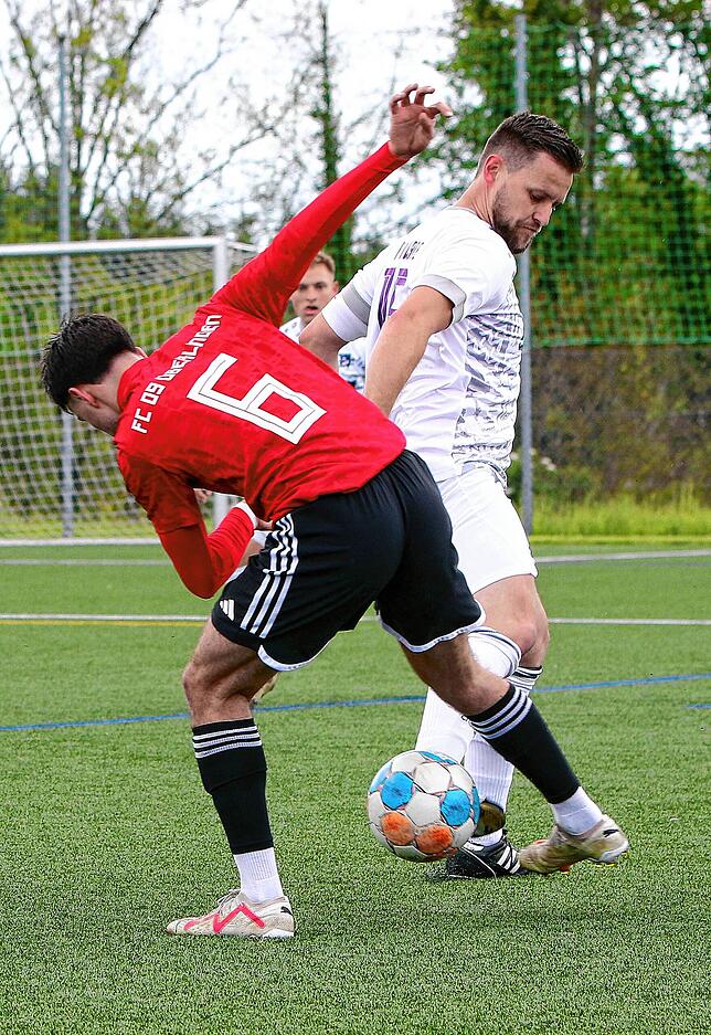 Bild 4: Bildergalerie vom Landesligaduell zwischen FC Überlingen und FV Walbertsweiler-Rengetsweiler