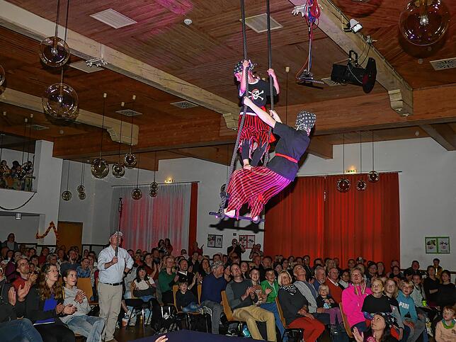 Bild 11: Zirkusvorstellung der Grundschule Bermatingen – Die besten Bilder