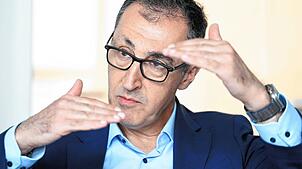 Cem Özdemir will mit einer Bildungs-ID gegen Schulabbrecher vorgehen.