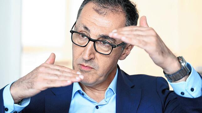 Cem Özdemir will mit einer Bildungs-ID gegen Schulabbrecher vorgehen.