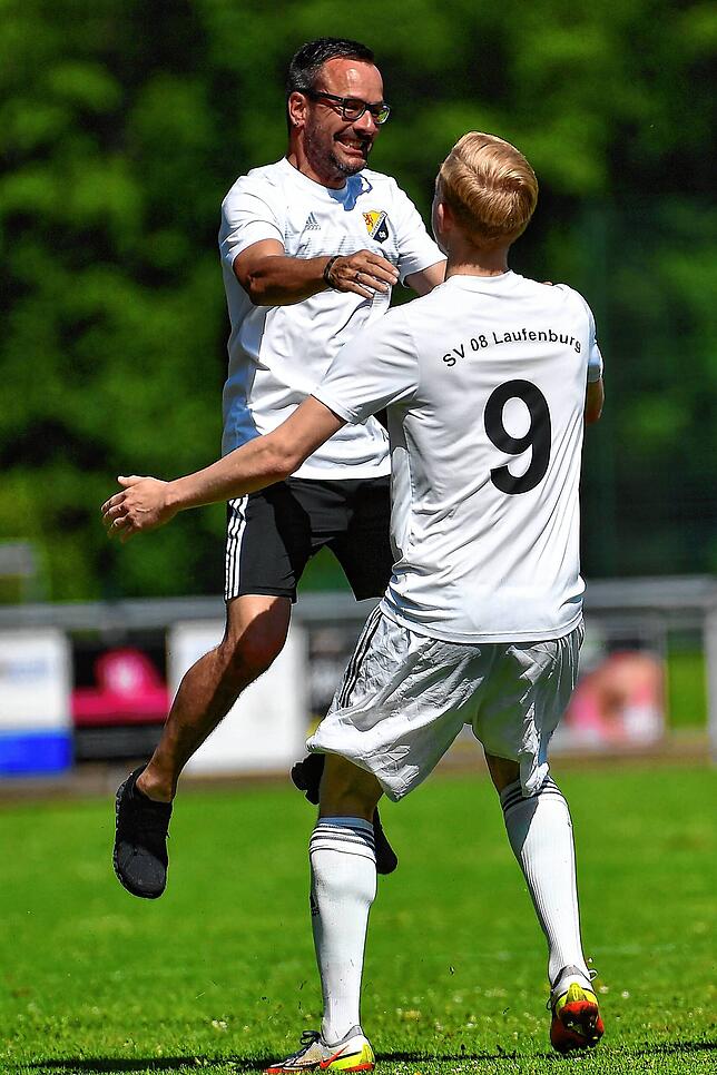 Bild 19: FSV Rheinfelden gewinnt beim SV 08 Laufenburg mit 3:1 &ndash; und wir haben Bilder!