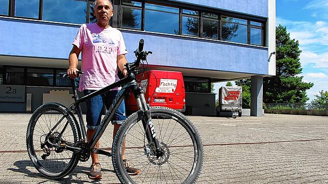 Drei Wochen lang war Reiner Jäger ausschließlich mit dem Fahrrad unterwegs. Bei der Stadtradeln-Aktion hat er sich als Stadtradel-Star ...