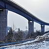 Noch steht die Gauchtachtalbrücke einsam da. Doch sie soll durch ein zweites Bauwerk Gesellschaft bekommen. Nächstes Jahr sollen die ...