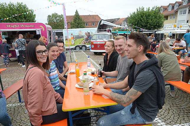 Bild 12: Bilder vom Markdorfer &bdquo;Street-Food-Markt&ldquo; auf dem Marktplatz