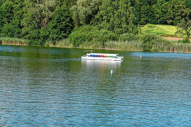 Ein ähnliches Gerät, vom selben Hersteller, kommt jetzt auch auf den Klosterweiher: Die Zirkulationsanlage im Böhringer See bei ...