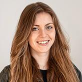 Die Sportstudentin Jana Westhauser spielt seit Oktober 2021 bei der Frauenmannschaft der Konstanz Pirates.