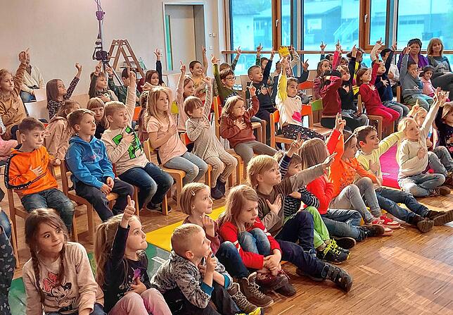 Die vielen Vorschulkinder aus Stetten am kalten Markt, Schwenningen und Hausen im Tal sind mit Begeisterung bei der Sache und gehen ...
