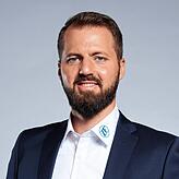 „Wir sind jetzt in finalen Gesprächen und können hoffentlich kommende Woche schon über Lösungen sprechen. Im Moment ist allerdings ...