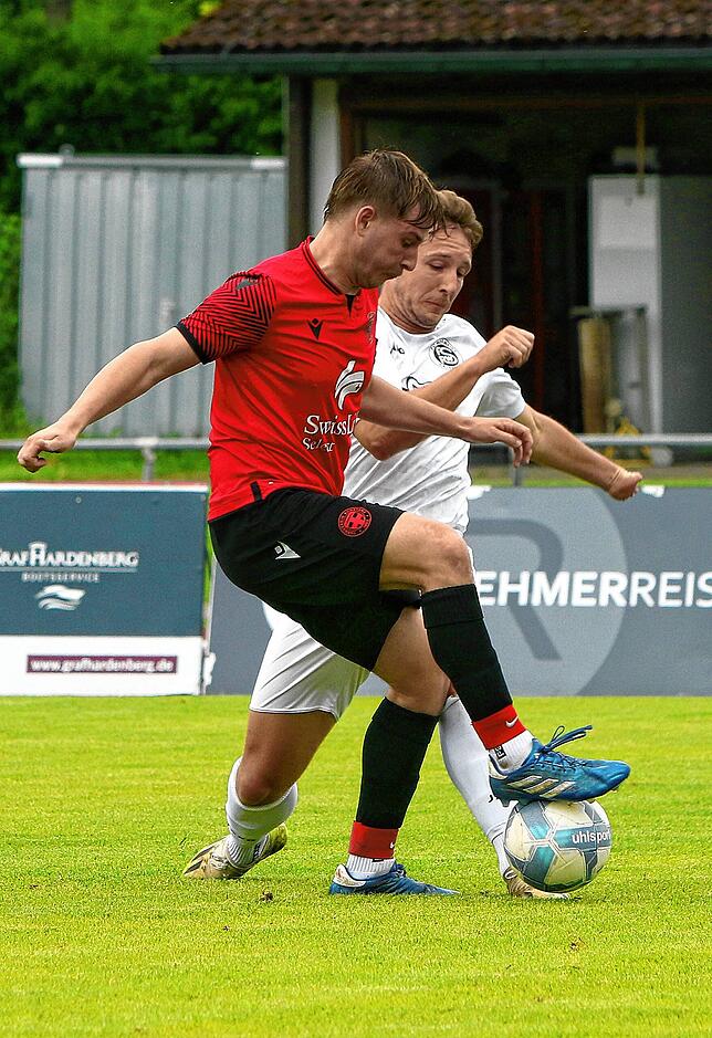 Bild 3: 1:1 im Aufstiegsduell zwischen FC RW Salem II und dem TV Konstanz. Wir waren mit der Kamera dabei!