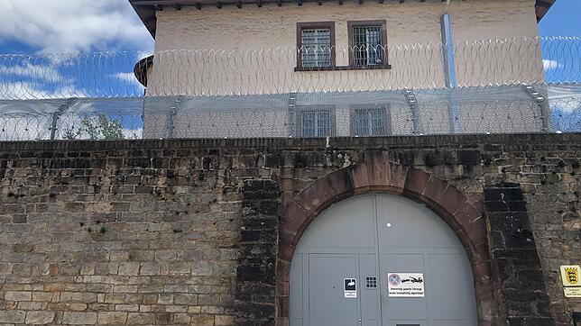 Bild : Corona in der Justizvollzugsanstalt: Seit Montag dürfen die Insassen des Gefängnisses in Villingen wieder Besuch empfangen &ndash; der Kampf gegen Covid-19 geht aber weiter.