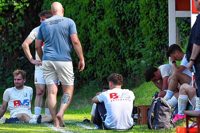 Bild 4: FC Erzingen verliert beim SV Ballrechten-Dottingen mit 0:4 &ndash; und wir haben Bilder!