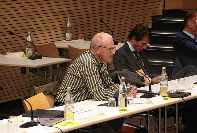 „Wer das Wort Sperrung in den Mund nimmt, der schadet unserer Stadt“, stellte Ulrich Krezdorn im Gemeinderat klar.