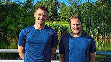 Das Trainerduo der SG Reichenau/R.-Waldsiedlung: Pascal Bisinger (links) und Robin Penkert.