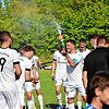 Der FC 08 Villingen II feierte den 1:0-Sieg in Verbandsliga, mit dem der Klassenerhalt klar gemacht wurde.