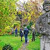 Noch ein grünes Kleinod in der Fischerhäuser Vorstadt: Der Garten beim ehemaligen Atelier der Überlinger Künstlerlegende Victor Mezger.