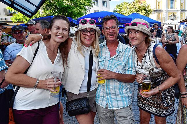 Bild 20: Donaueschingen genießt ausgelassen den Samstagabend beim Donauquellfest