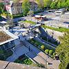 Der ZOB in Überlingen, wie man ihn vom Rosenobelturm aus einsehen kann. Die Tat passierte im Sommer 2024 im Bereich der Bushaltestellen. ...