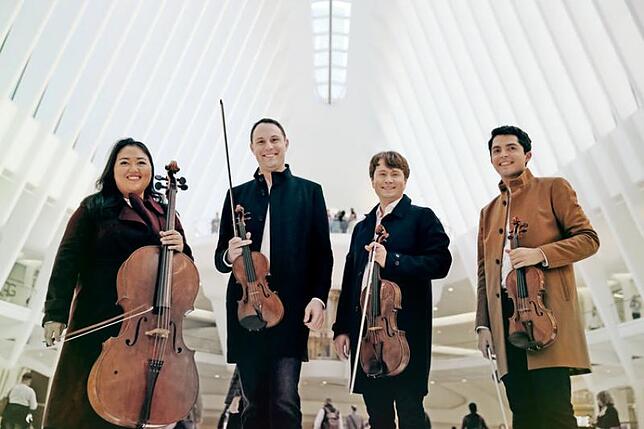 Zum Auftakt der Konzertreihe Mary Codman Classics gastiert das Calidore String Quartet zusammen mit der Pianistin Gabriela Fahnenstiel ...