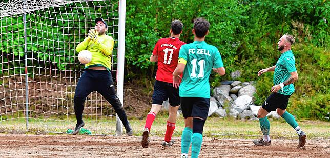 Bild 22: FC Zell siegt 4:1 beim „roten Dino“ SV Häg-Ehrsberg – und wir haben Bilder!