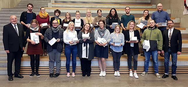 Der neue Jahrgang des Studiengangs Sozialpädagogik und Management B.A. an der Justus-von-Liebig-Schule in Waldshut hat sich vor wenigen ...