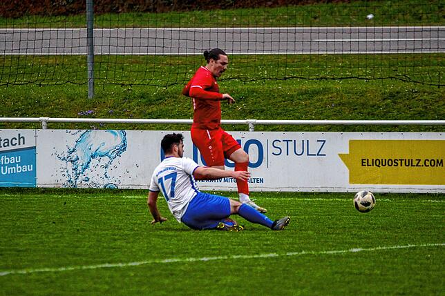 Bild 23: SG Stühlingen/Weizen II gewinnt Spitzenspiel mit 2:0 gegen SC Lauchringen – und wir haben Fotos!