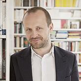 Verleger Daniel Kampa bewies den Riecher des Jahres: Er hat die Nobelpreisträgerin Olga Tokarczuk (rechts) im Programm.