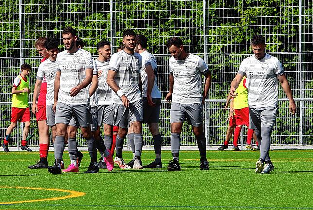 Bild 7: Linzgauer Titelparty! So bejubelt der FC Aramäer Pfullendorf die Meisterschaft