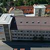 Die Dual-Verwaltung mit Firmenbau in der Sommerauer Straße. Heute befinden sich hier das Technologiezentrum mit Dutzenden kleinen ...