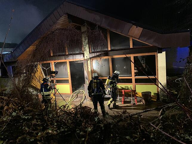 Bild 3: Mit Videos: Millionenschaden bei Brand im Kindergarten Seeboden