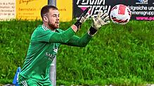 Hält den Punkt fest: Torwart Simon Krause vom FC Hochrhein – hier ein Archivbild – entschärfte kurz vor Schluss einen Fallrückzieher von ...