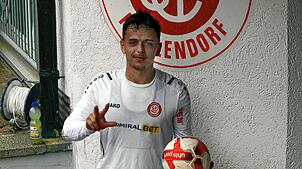 Dreifacher Torschütze Marco Straub beim 5:0 des SC Pfullendorf über SF Elzach-Yach.