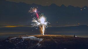 Bild : So begrüßte der Feldberg das neue Jahr: Beeindruckende Bilder aus der Silvesternacht