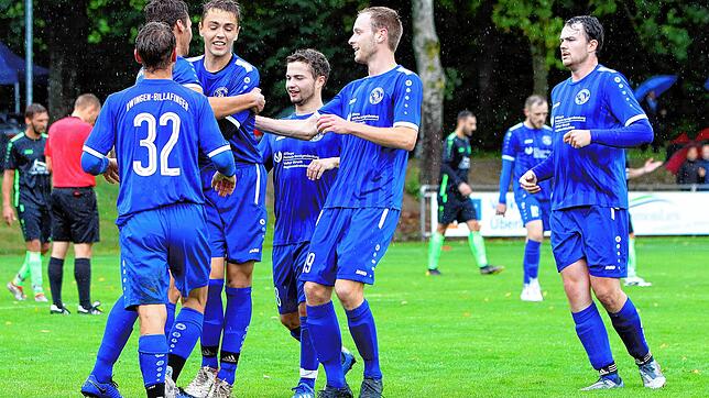 Die Spieler der Spfr. Owingen-Billafingen beim Sieg über den FC Steißlingen.