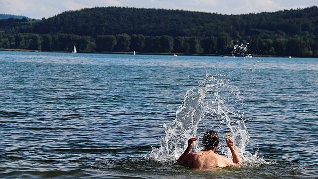 Bei einer Hitzewelle wie dieser bringt nur noch der See die nötige Abkühlung.