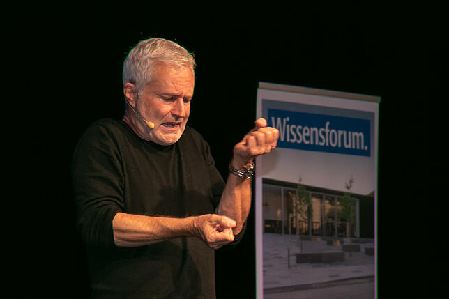 Bild 7: Dani Nieth, Experte für Selbstmotivation, in Waldshut: Bilder des fünften SÜDKURIER-Wissensforums