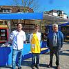 Die bisherige Betreiberin des Bäckerei-Marktstandes auf dem Donaueschinger Wochenmarkt, Petra Höhn, ist glücklich, in den beiden ...