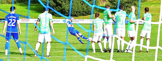 Bild 6: FC Erzingen besiegt Verfolger SG Mettingen/Krenkingen knapp mit 2:1 &ndash; und wir haben die Bilder!