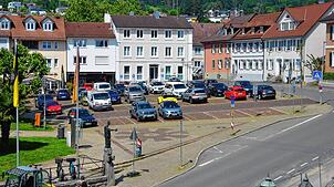 Die Stadt möchte den Marktplatz aufwerten – ansonsten droht eine Rückzahlung von Fördergeldern.