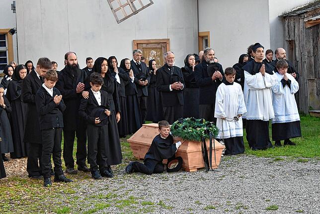 Bild 1: Bilderstory von Ursula Ortlieb der Premiere der Freilichtspiele „Die Schwarze Rose