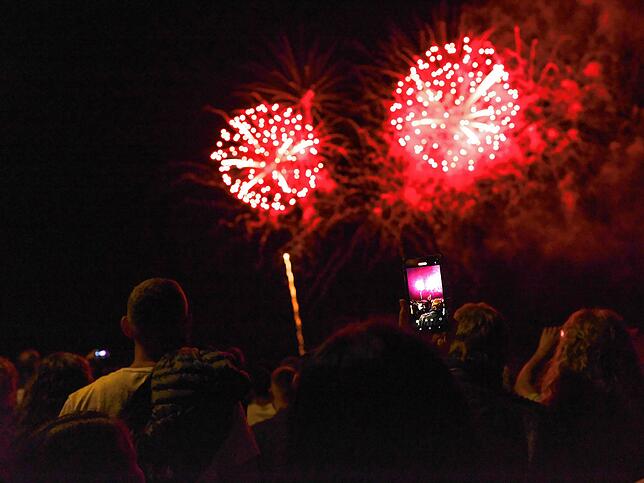 Bild 5: Bilder vom Feuerwerk beim Seehasenfest