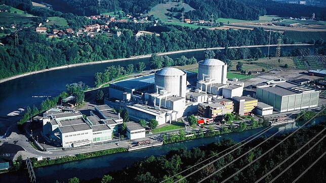 Das Schweizer Atomkraftwerk Beznau besteht aus zwei Reaktorblöcken, die in den Jahren 1969 und 1971 in Betrieb gingen.