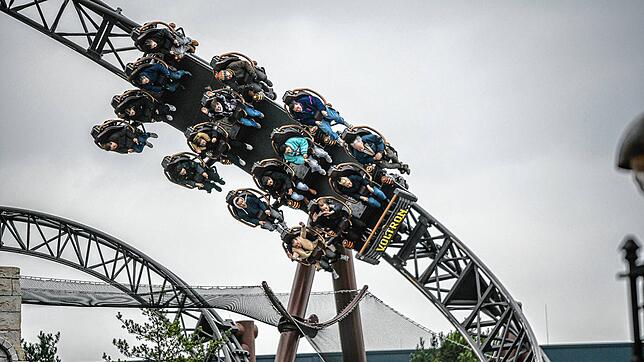 Achterbahn-Kitzel: Nicht nur im Europa-Park in Rust kann man das erleben.