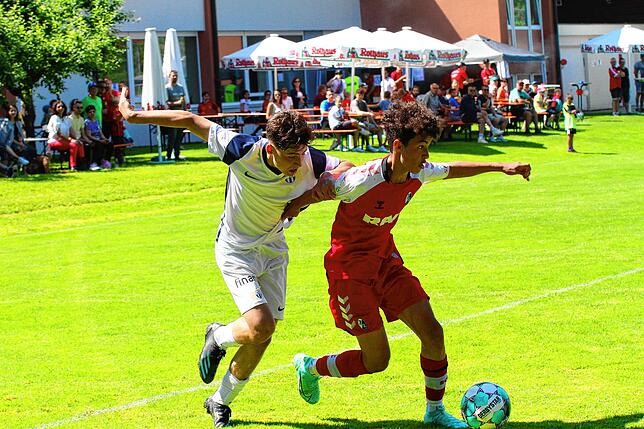 Bild 28: U17 des SC Freiburg trumpft im Testspiel zum 100-jährigen Jubiläum des FC Grießen auf &ndash; und wir haben Bilder!