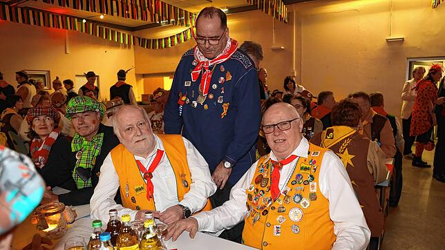 Bild 15: Rattlinger-Chef Holger Reutemann ist Ehrengerstensafter 2023 &ndash; so lief der Bieranstich (2)