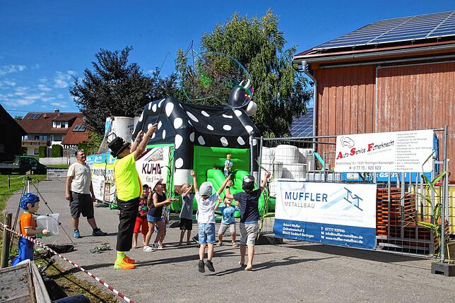 Bild 24: Voller Erfolg: Das 10. Schafstallfest der Hobixer Narrenzunft und der Familie Möll in Mainwangen